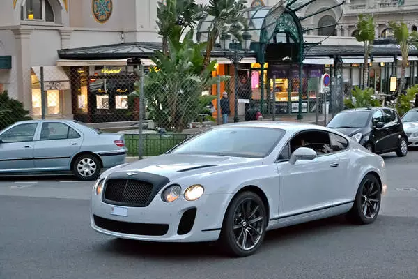 Bentley Continental Supersports 6dm3 benzyna 3W CG2 1